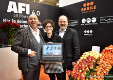 Nino Barile, Valentina Damrosia and Andreas Klan present their new webshop that forecasts prices, quantity and availibility untill 8 weeks with a 99 percent guaranty.